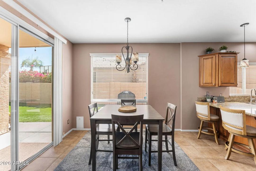 Real Estate Picture 19
