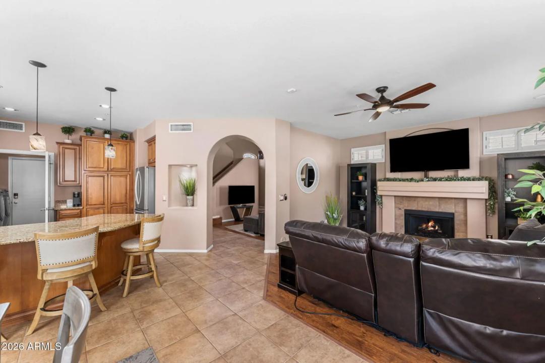 Real Estate Picture 26