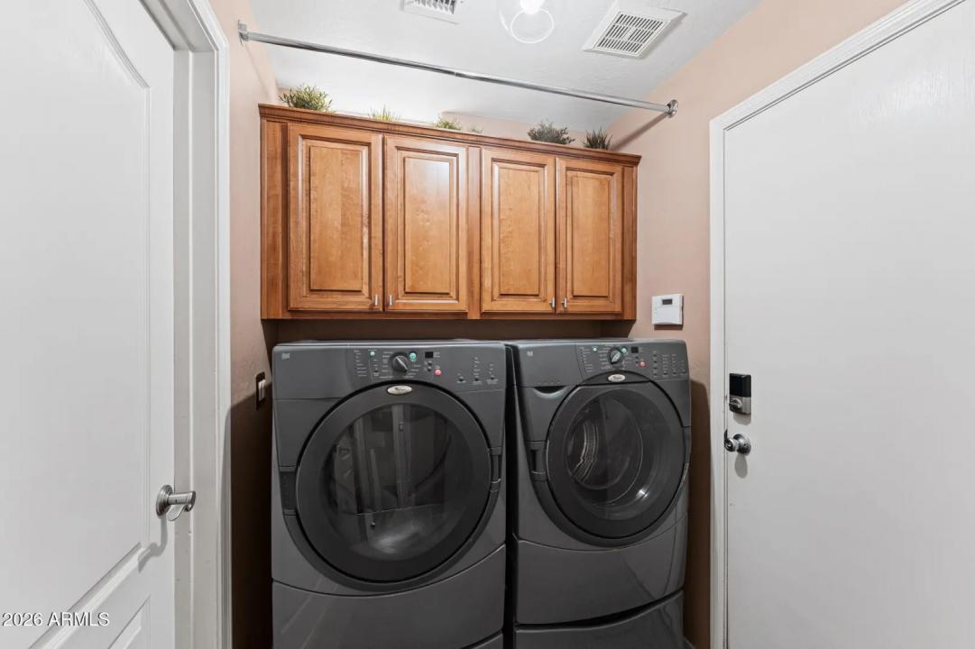 Real Estate Picture 28