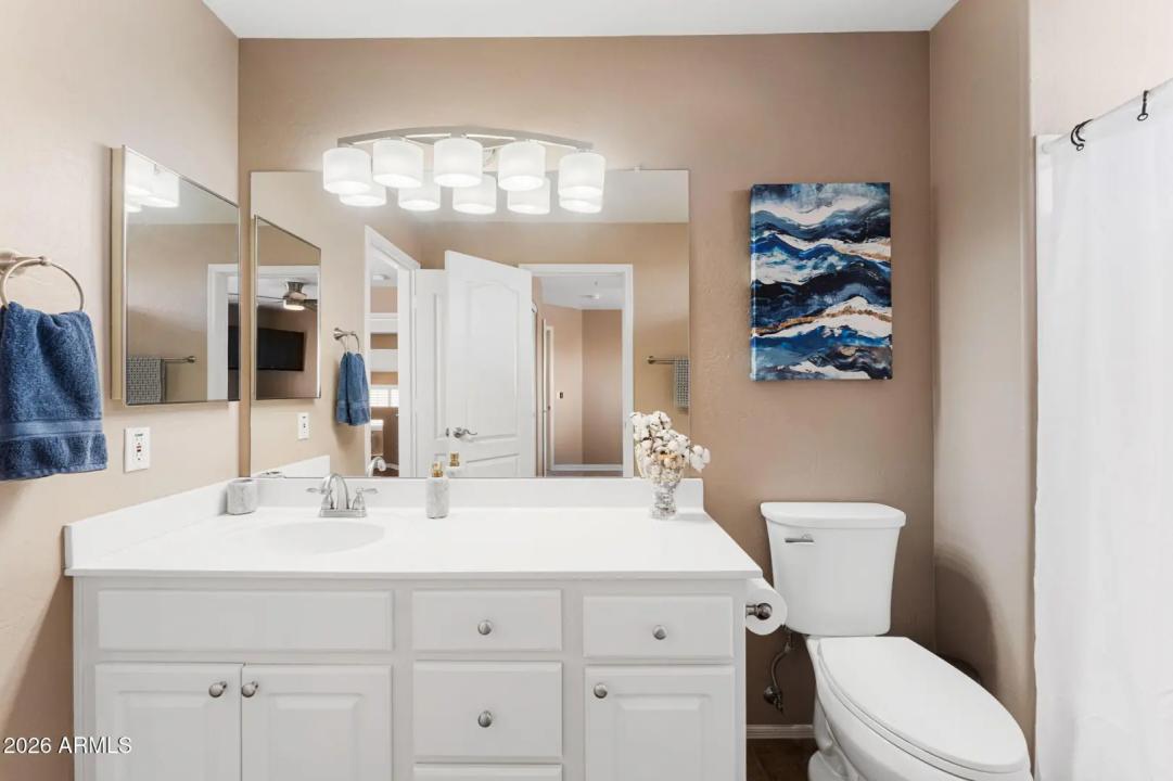 Real Estate Picture 36