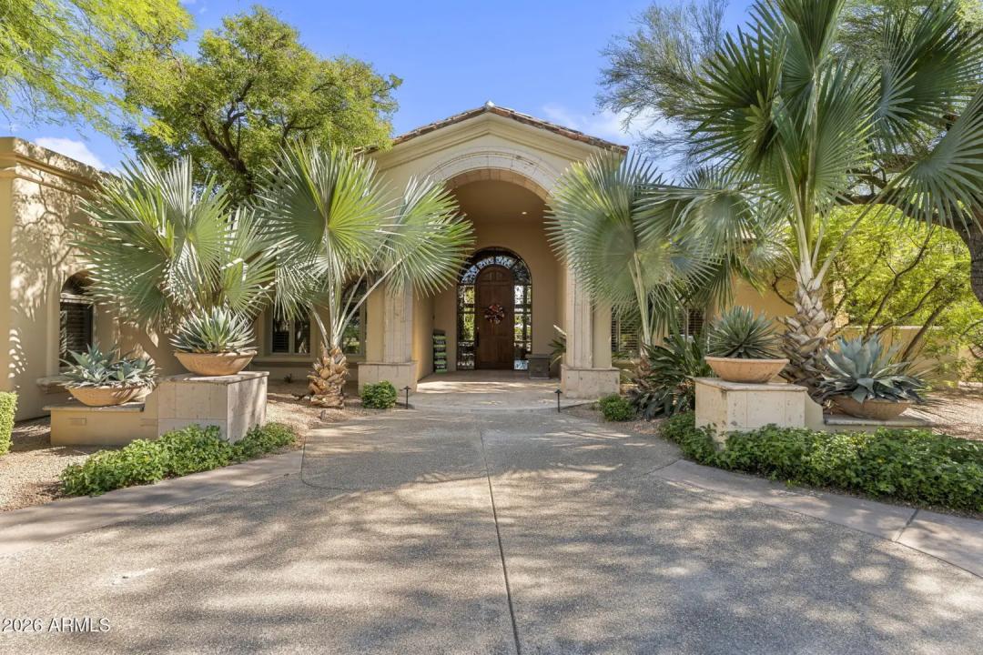Real Estate Picture 13