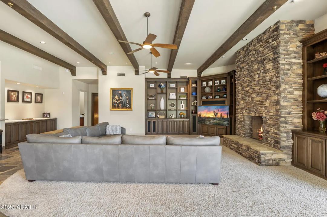 Real Estate Picture 26