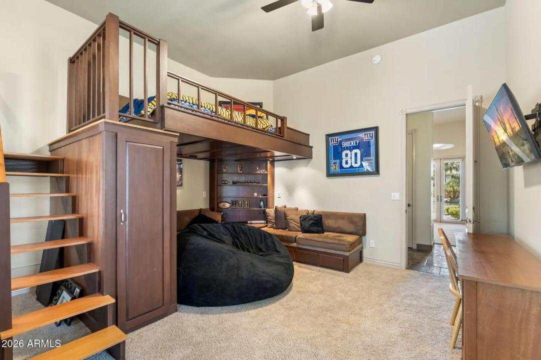 Real Estate Picture 39