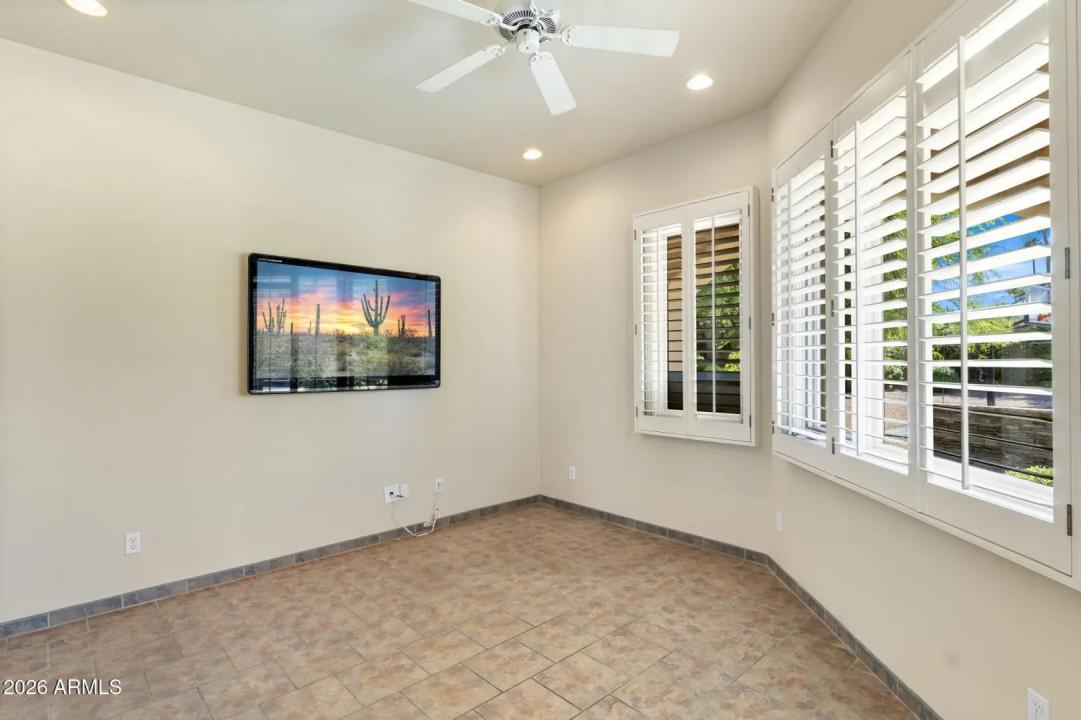 Real Estate Picture 68