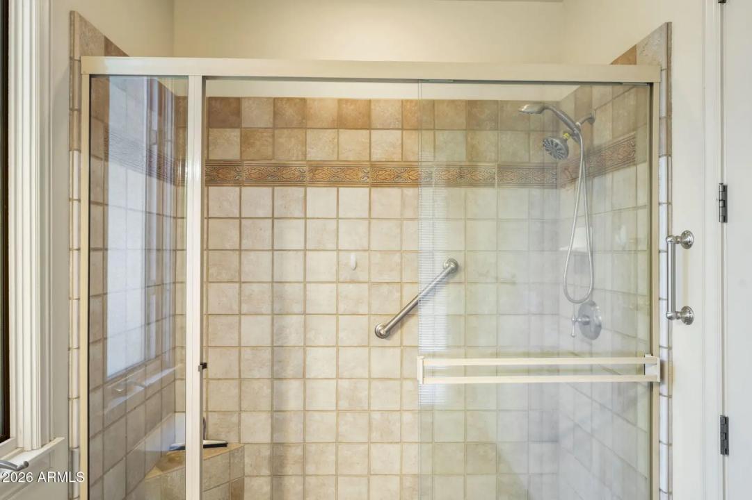 Real Estate Picture 73