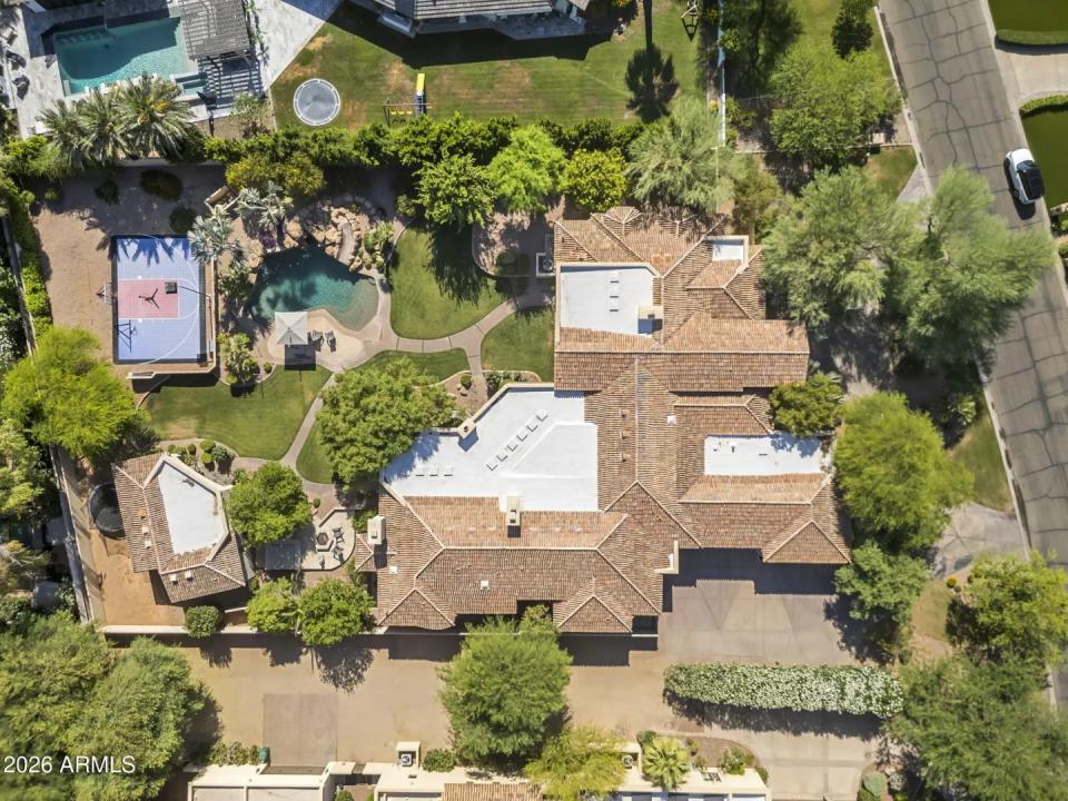 6427 E HORSESHOE Road Paradise Valley AZ 85253