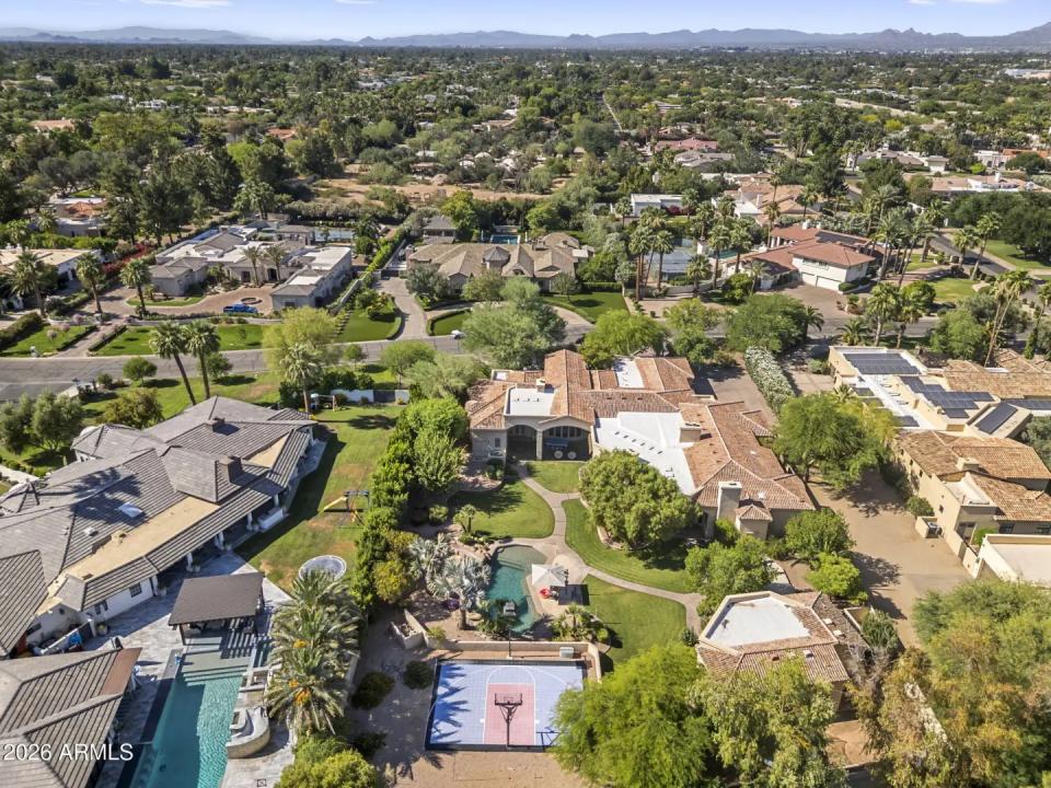 Real Estate Picture 76