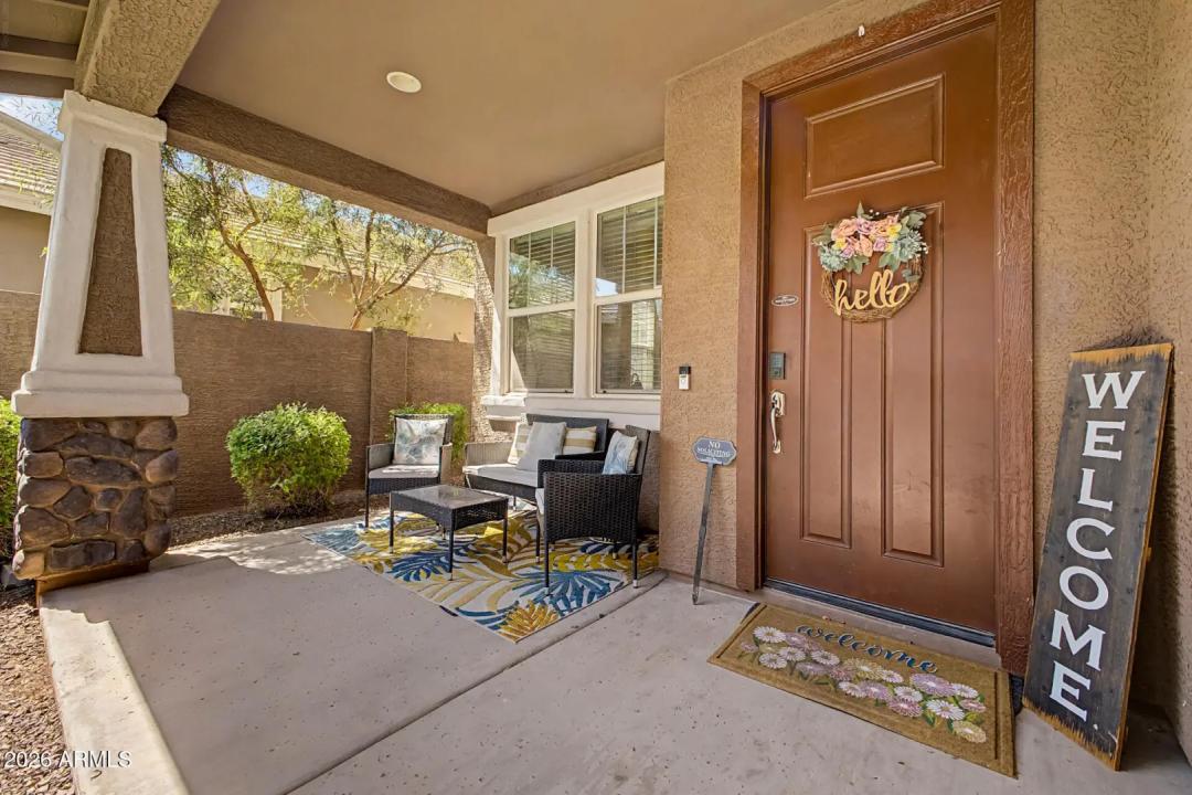 Real Estate Picture 7