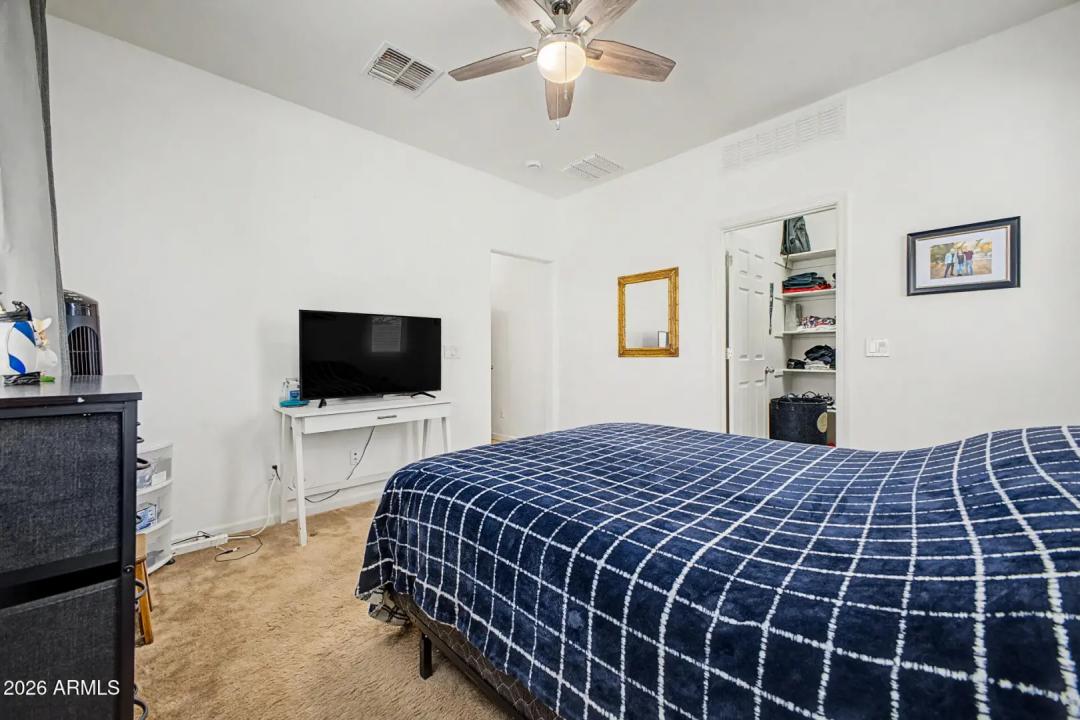 Real Estate Picture 37