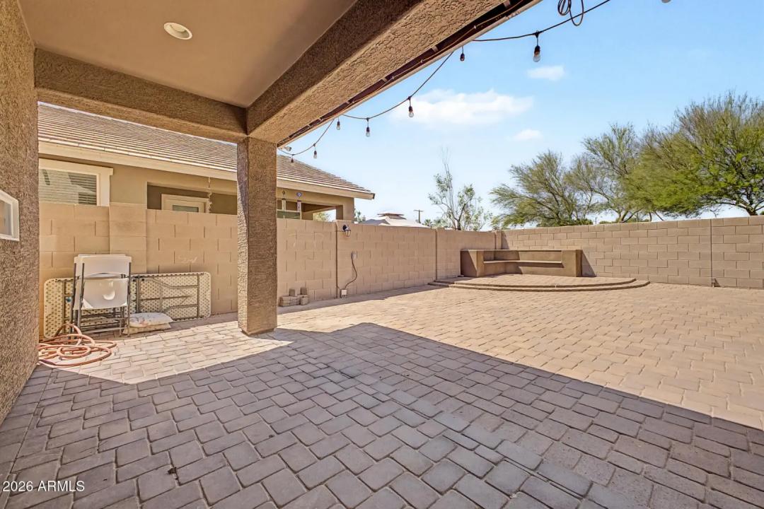 Real Estate Picture 38