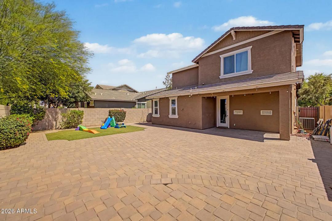 Real Estate Picture 43