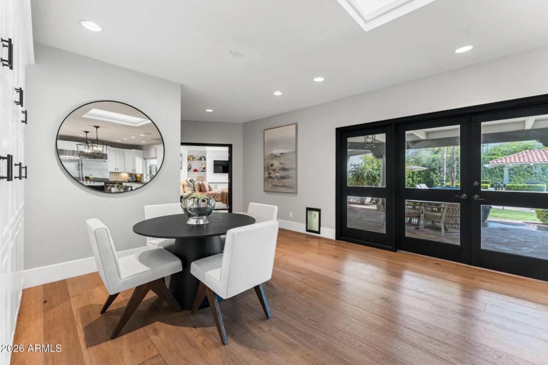 Real Estate Picture 29