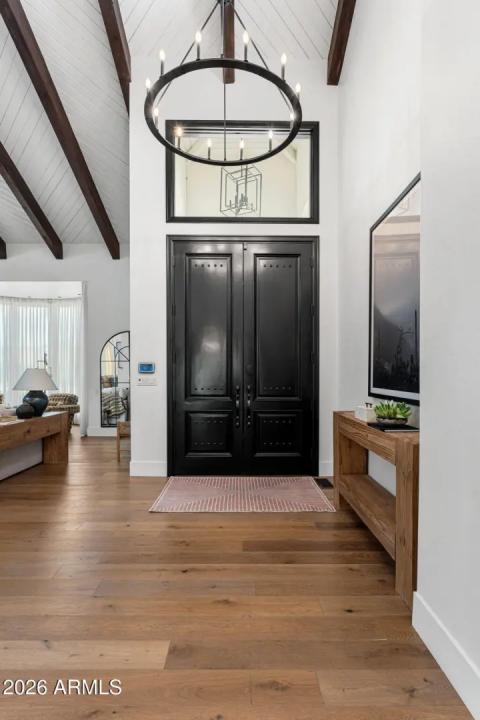 Real Estate Picture 7