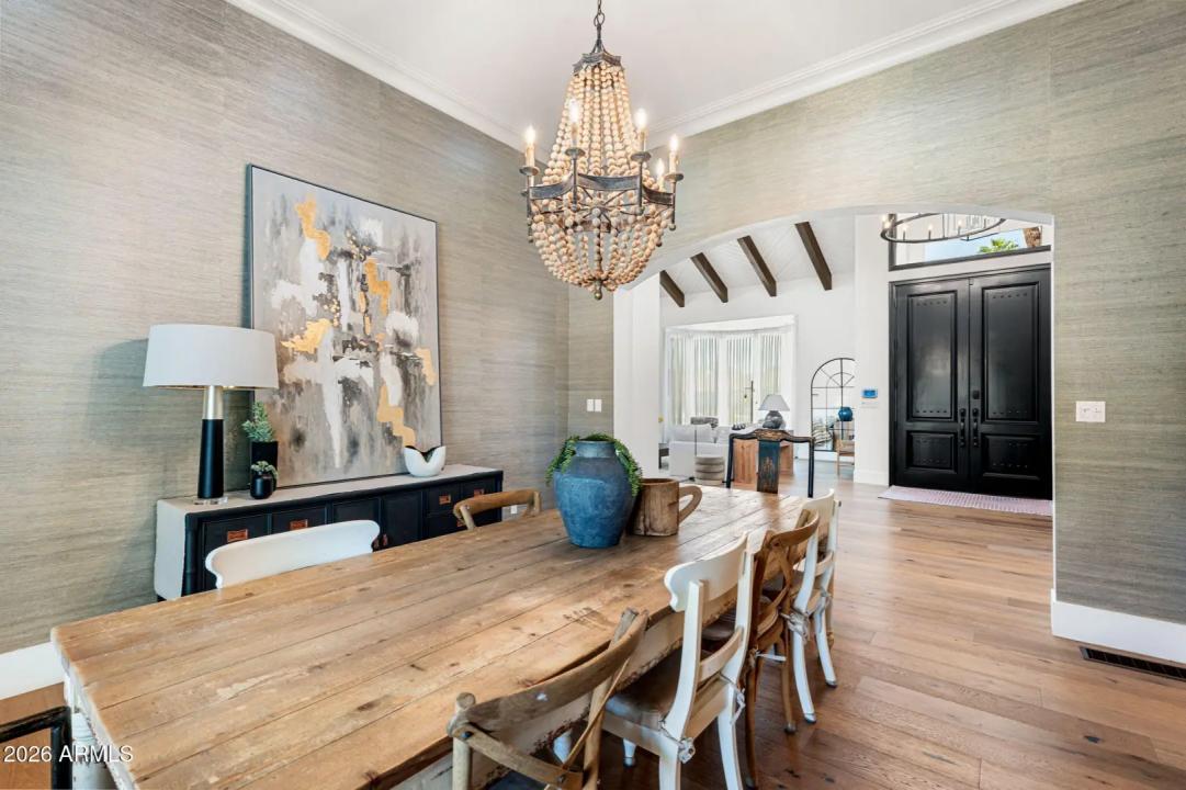 Real Estate Picture 13