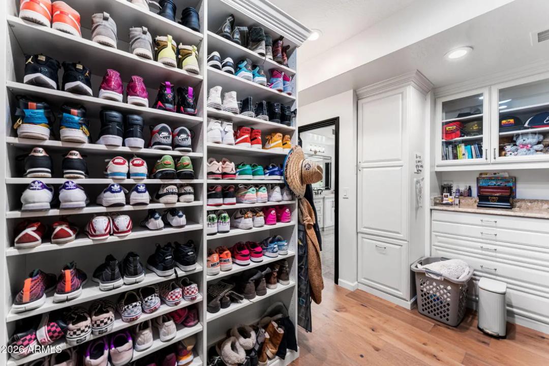 Real Estate Picture 34