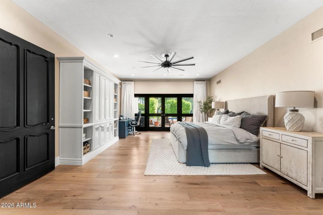 Real Estate Picture 32