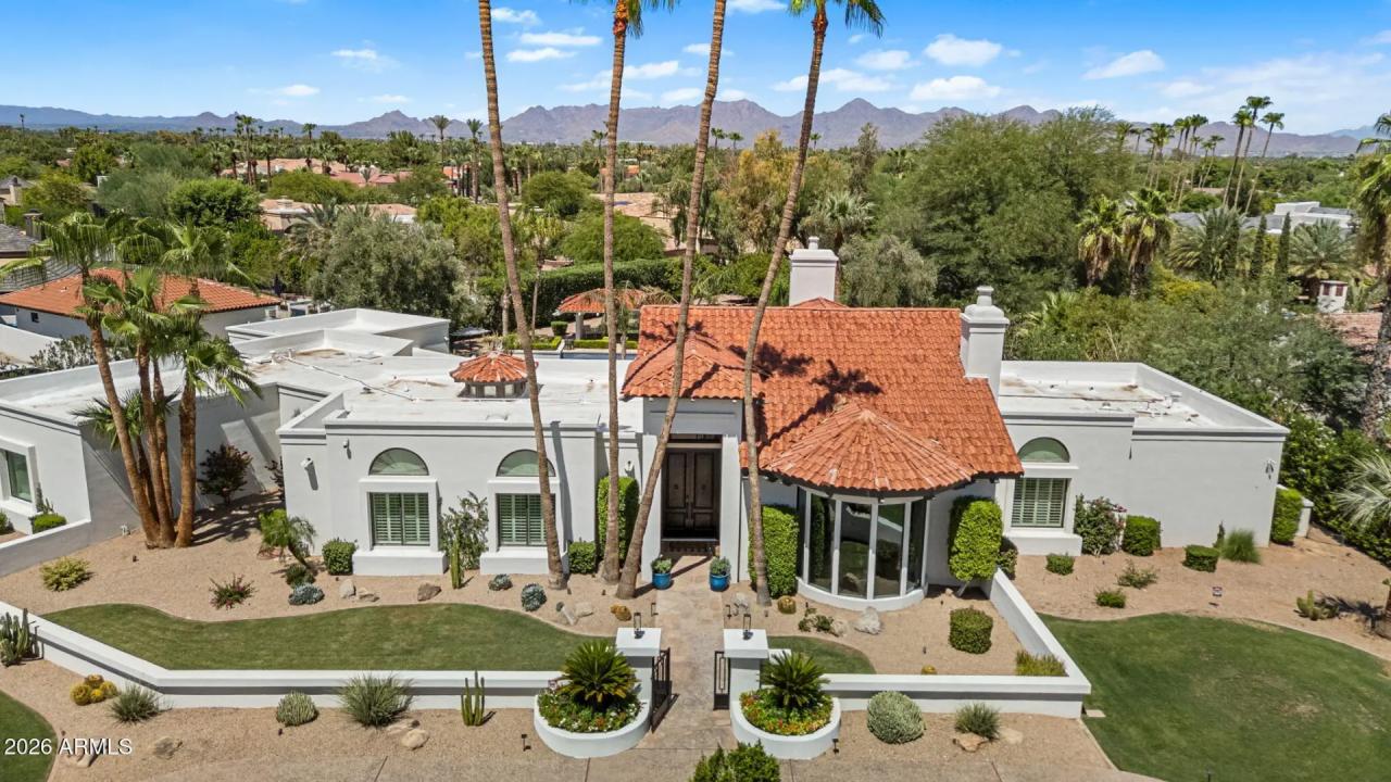 Real Estate Picture 3