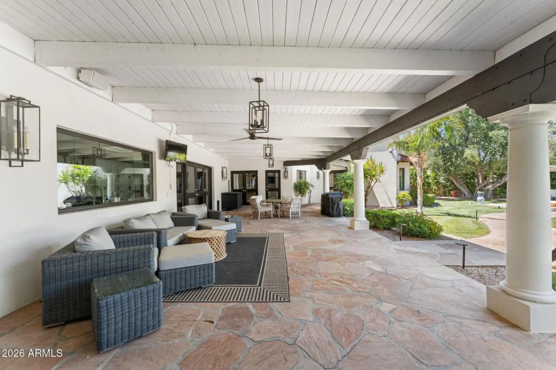 Real Estate Picture 75