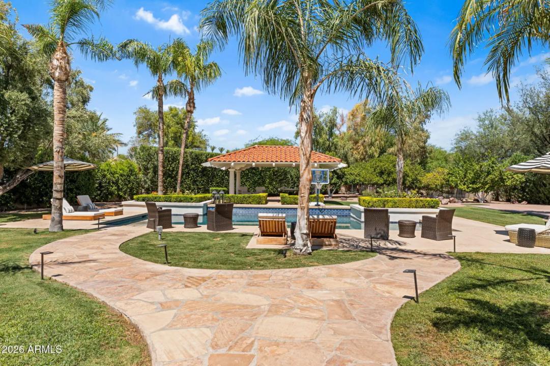 Real Estate Picture 86