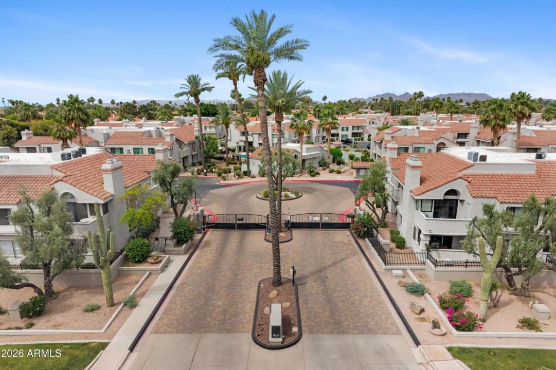 Real Estate Picture 2