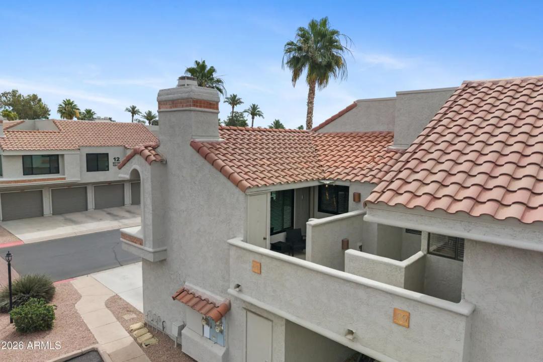 Real Estate Picture 17