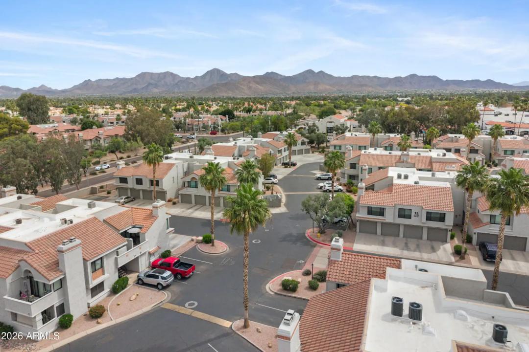 Real Estate Picture 21