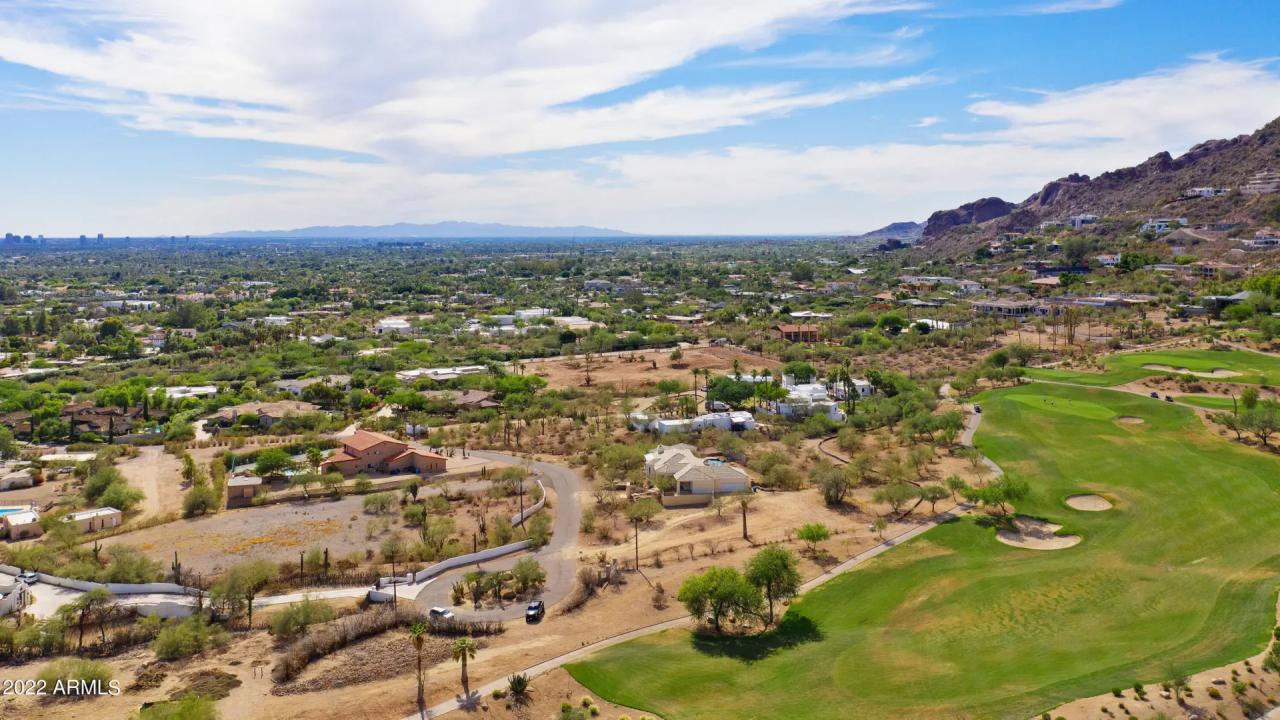 Real Estate Picture 2