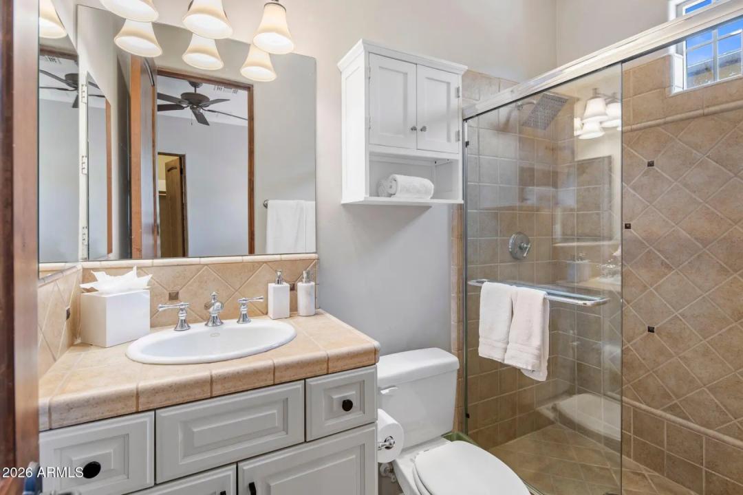 Real Estate Picture 35