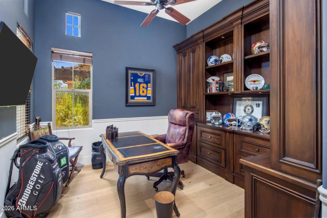 Real Estate Picture 19