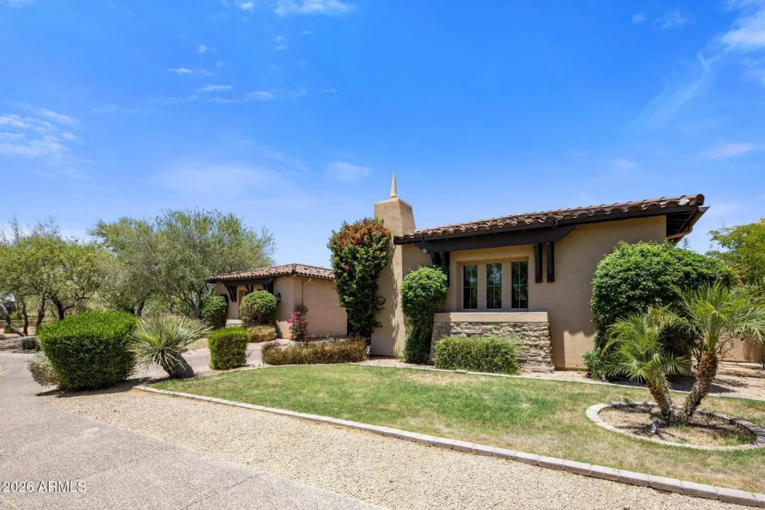 Real Estate Picture 50