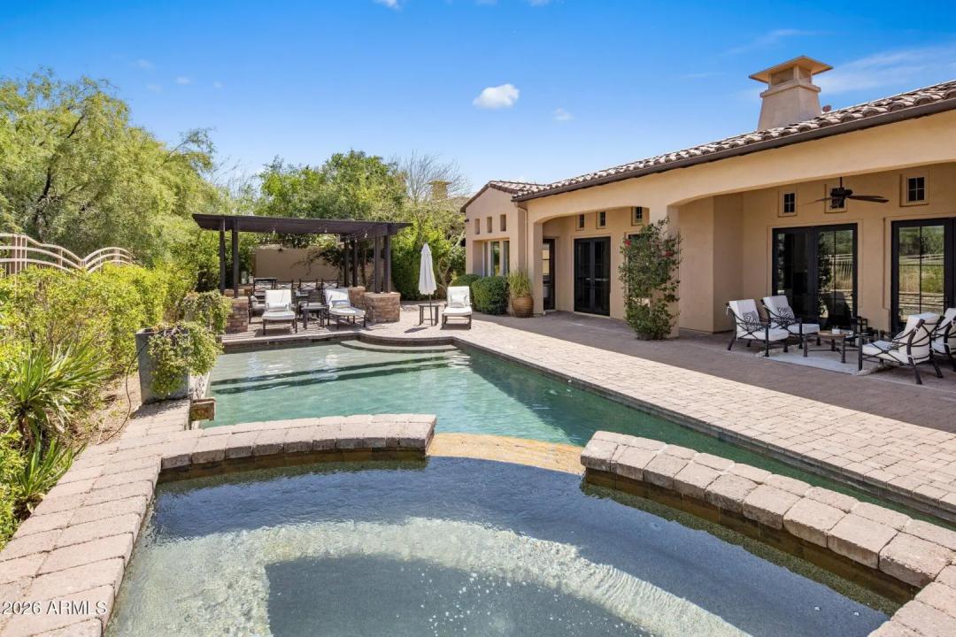 Real Estate Picture 39