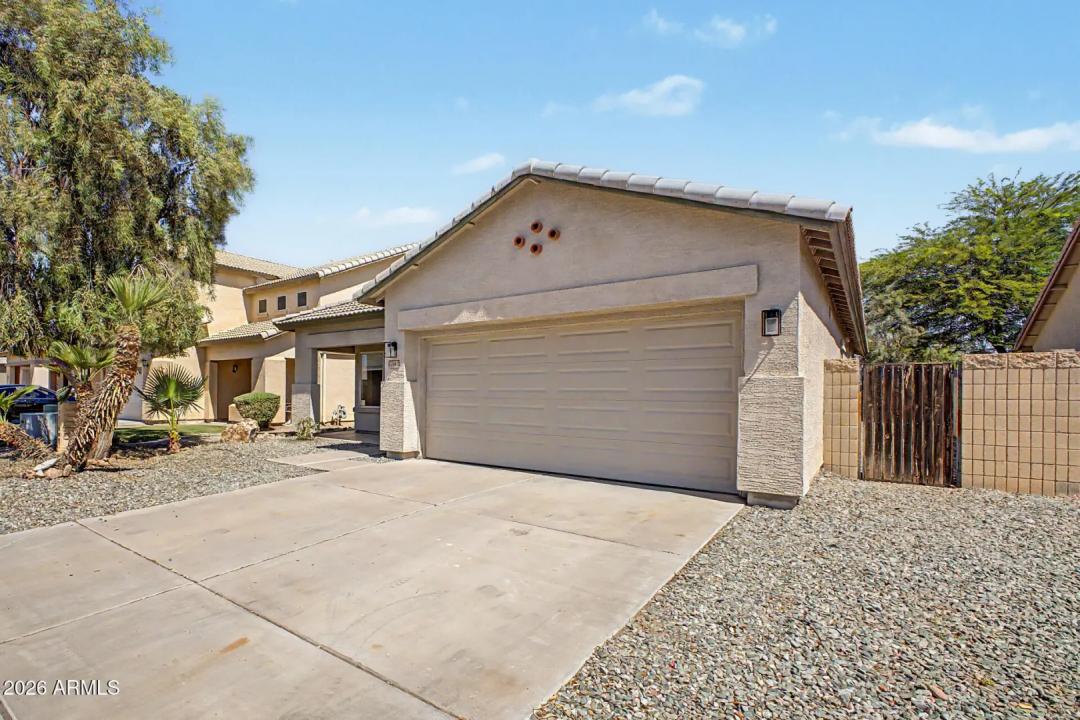 Real Estate Picture 18