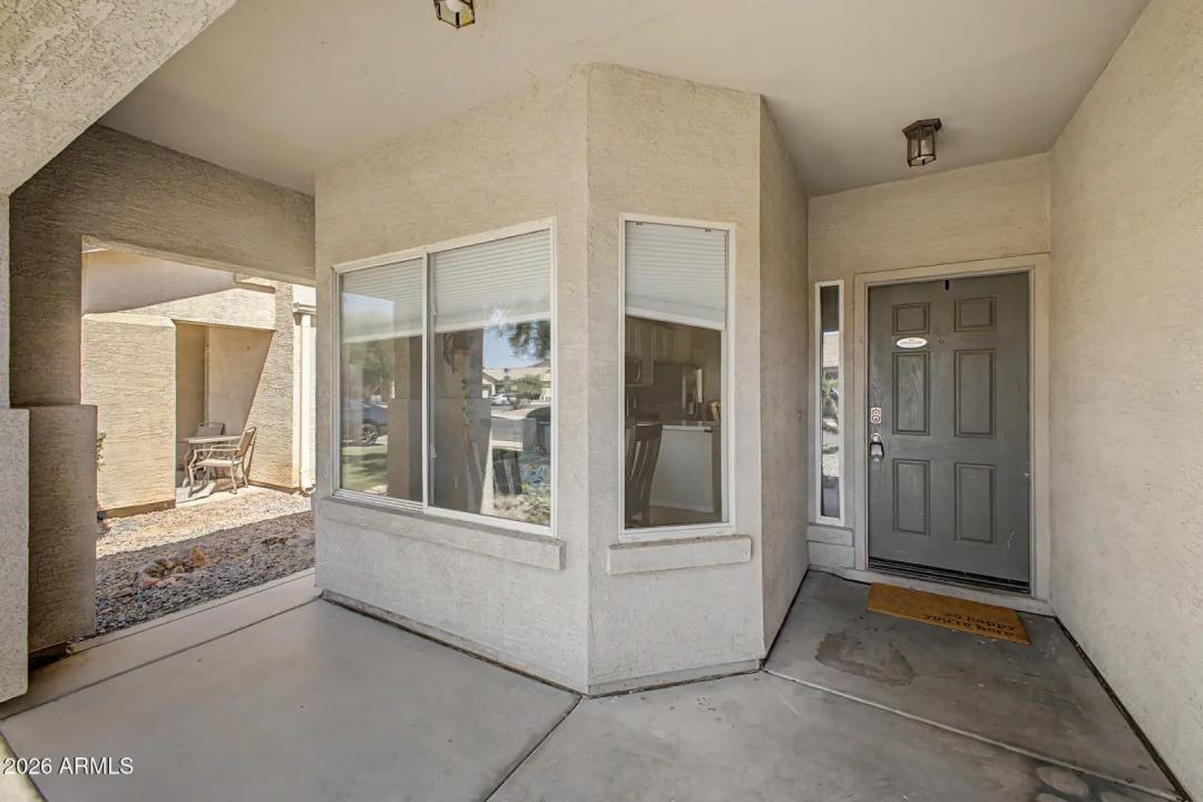 Real Estate Picture 19