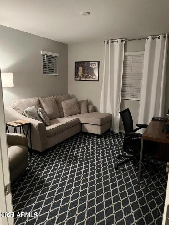 Real Estate Picture 10