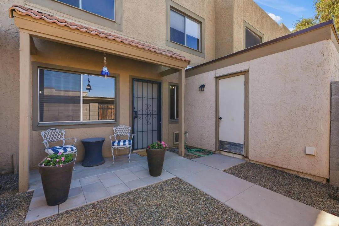 Real Estate Picture 2