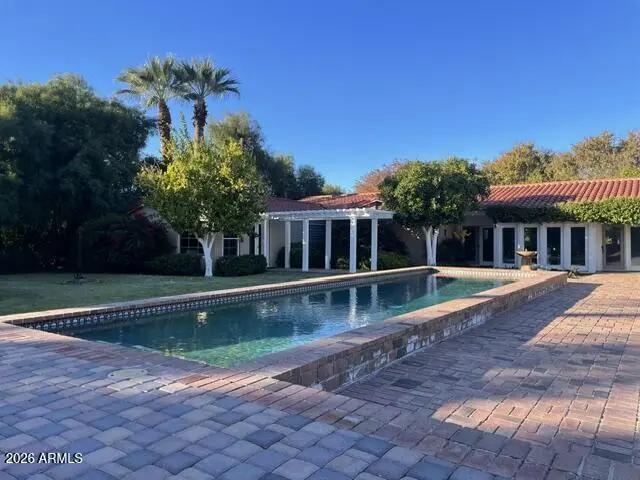 Real Estate Picture 8