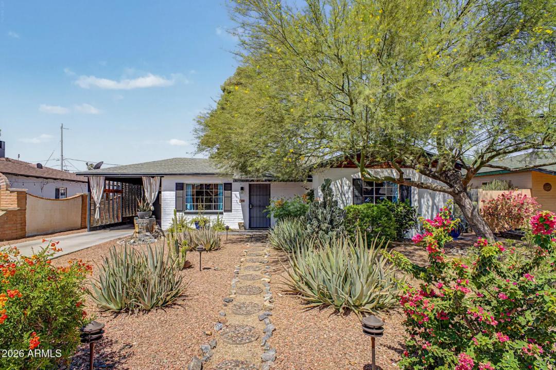 Real Estate Picture 2