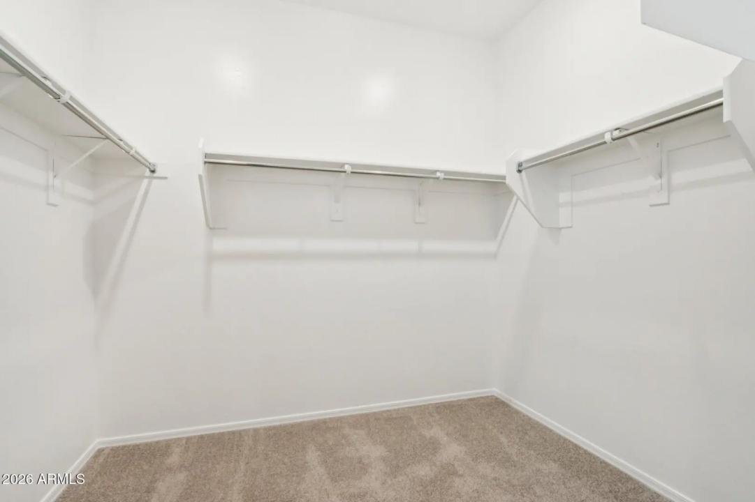 Real Estate Picture 14