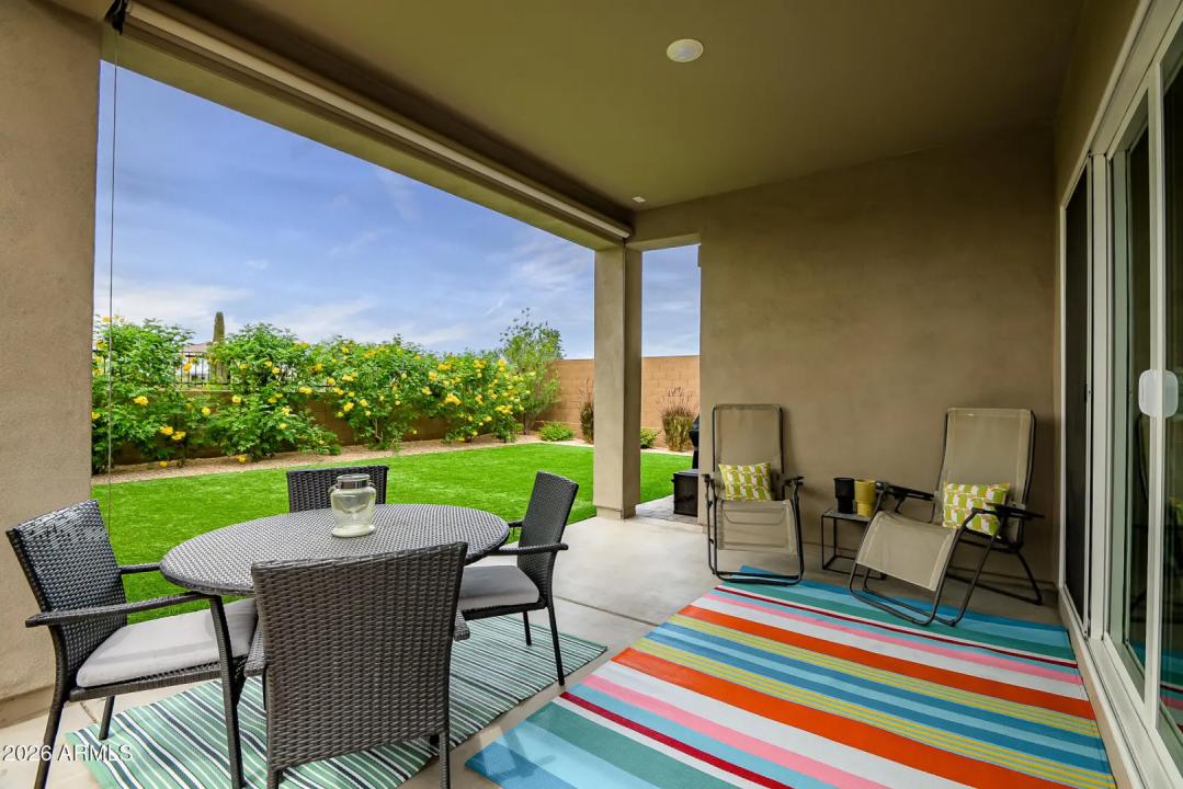 Real Estate Picture 22