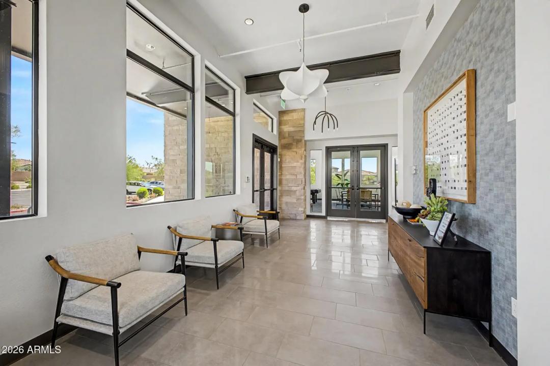 Real Estate Picture 32