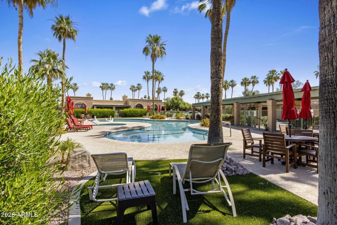 Real Estate Picture 28