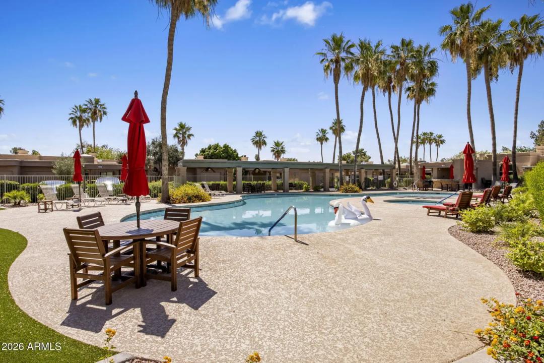 Real Estate Picture 29