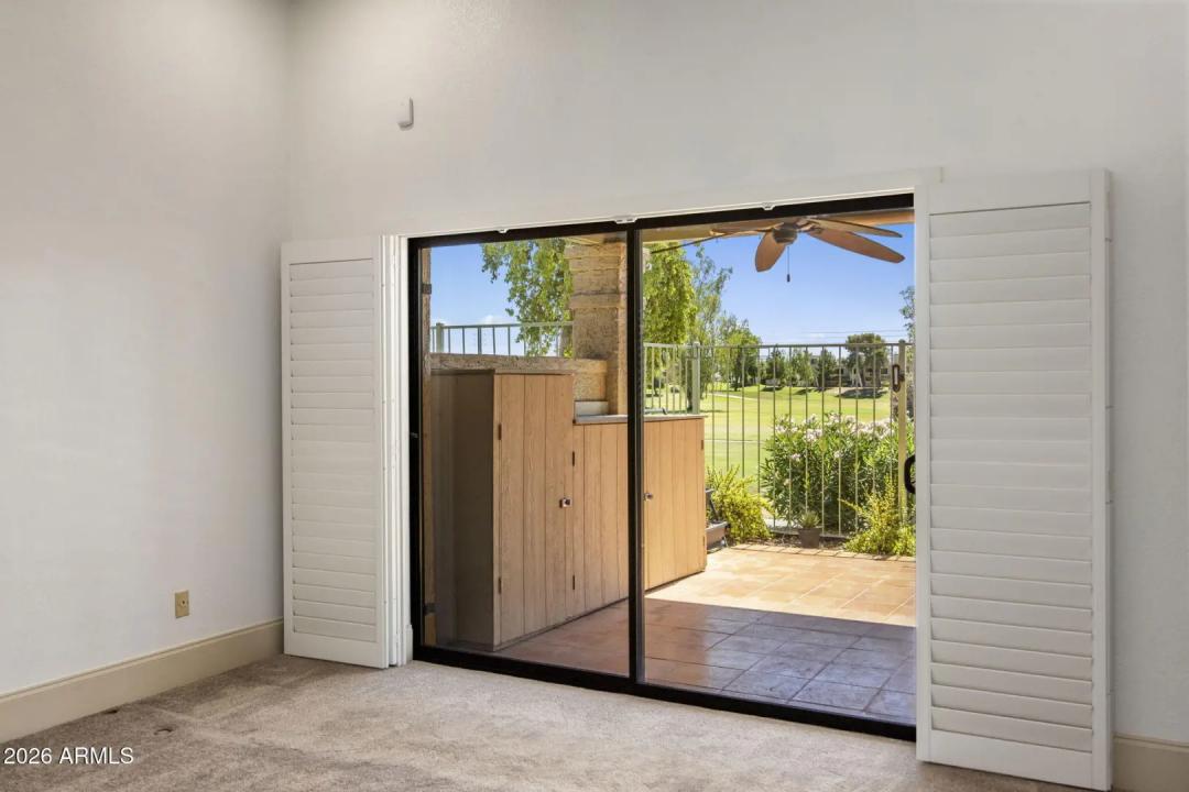 Real Estate Picture 10
