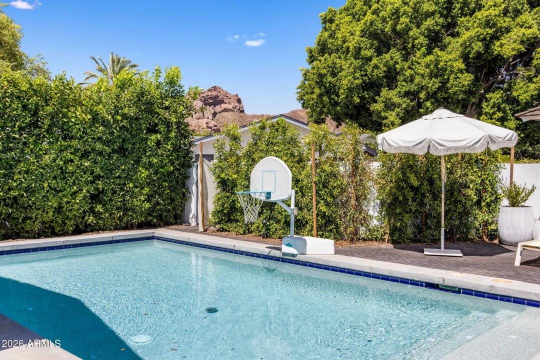 Real Estate Picture 31
