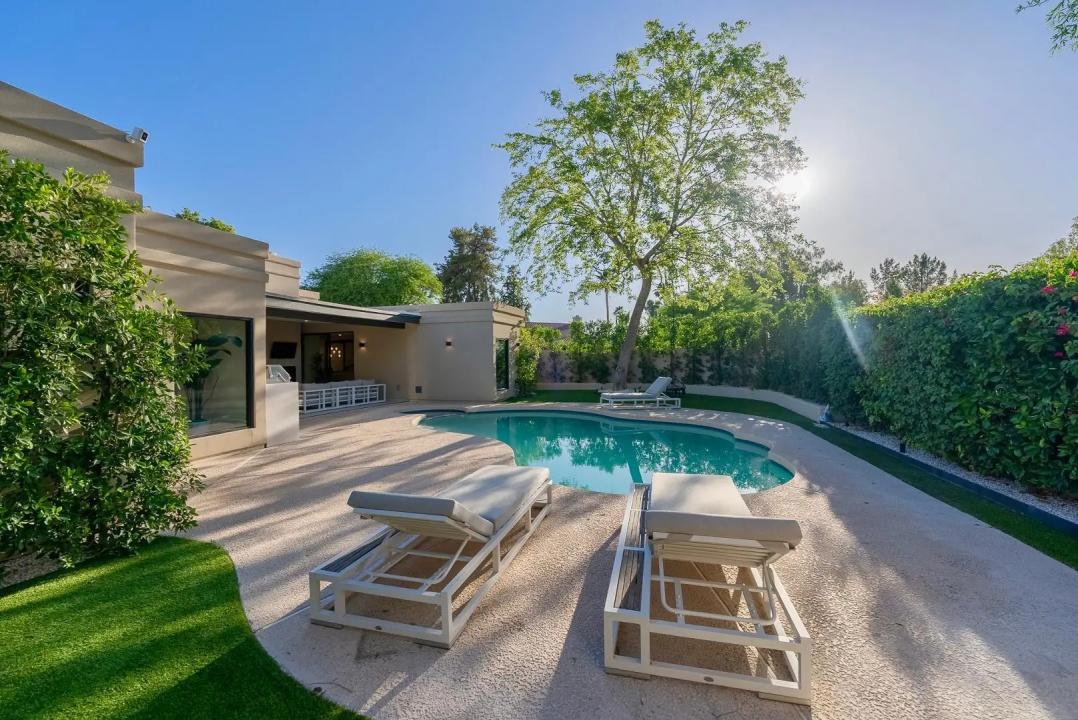 Real Estate Picture 37