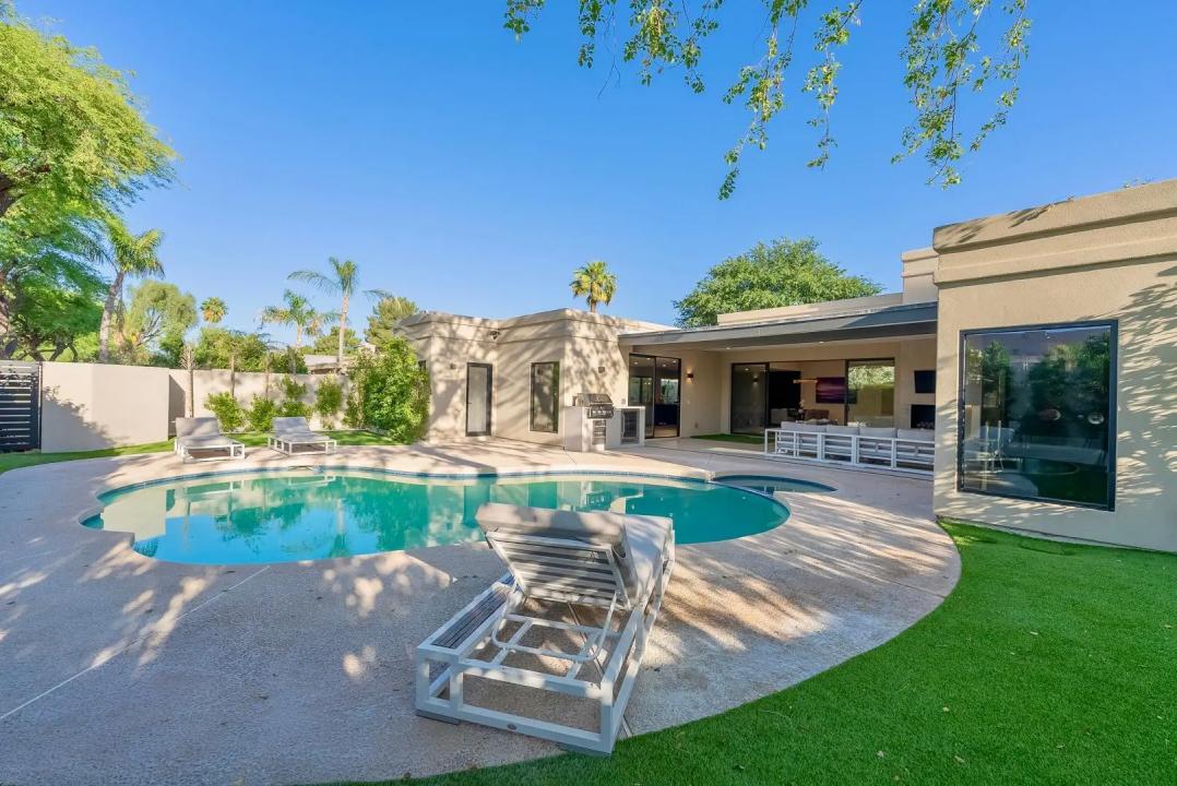 Real Estate Picture 40