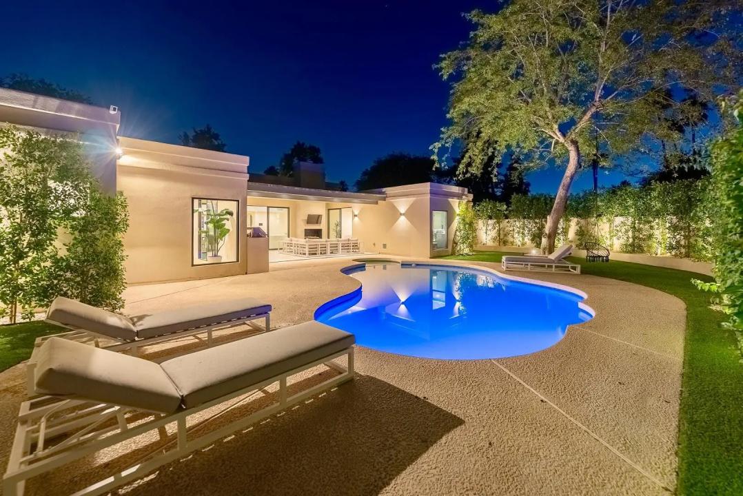 Real Estate Picture 60