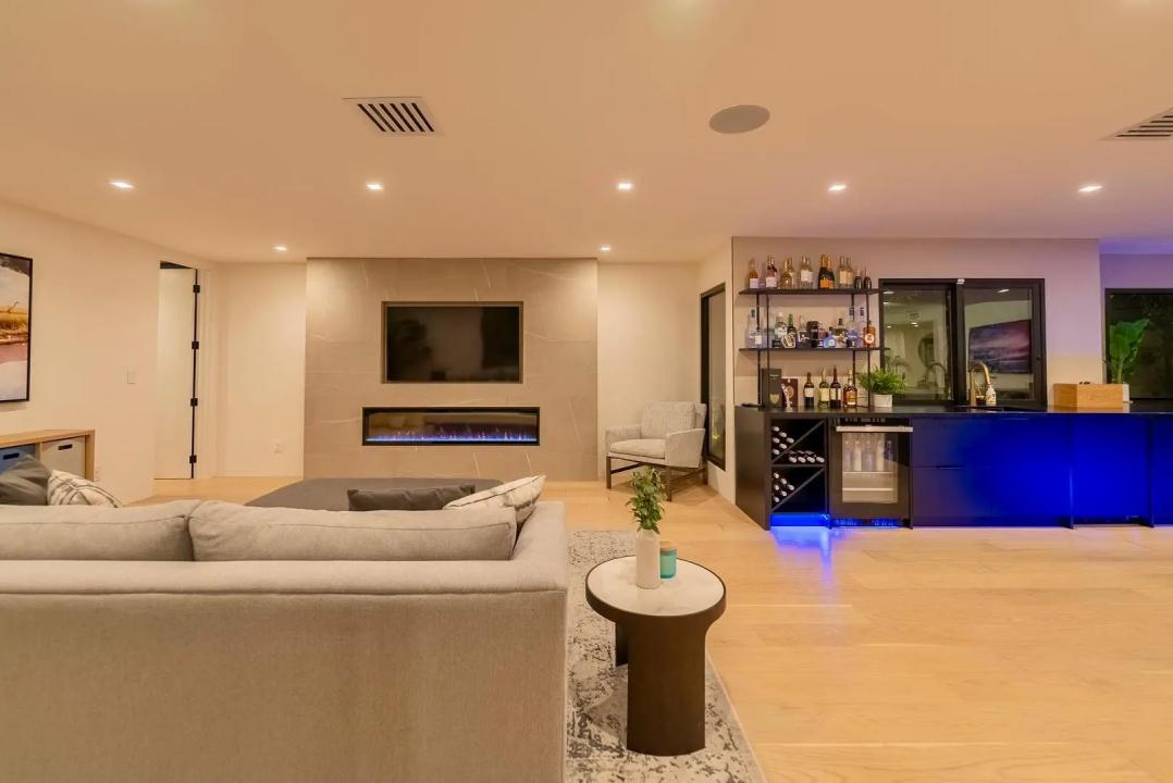 Real Estate Picture 68