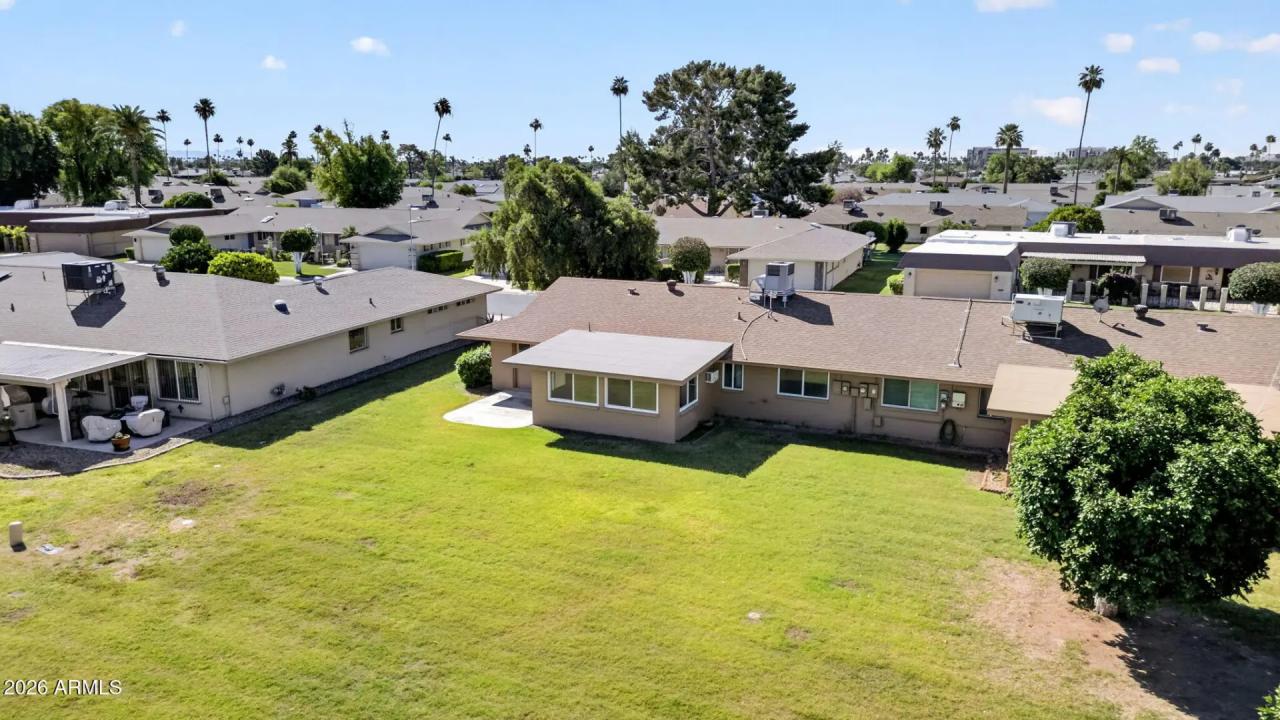 Real Estate Picture 33