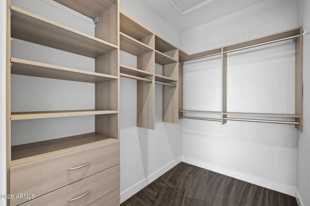 Real Estate Picture 35